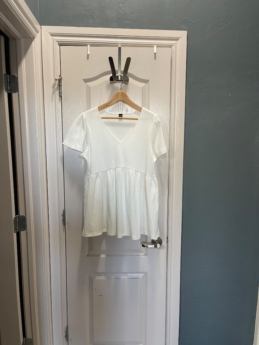 Maternity Tops - Picture 5 of 8
